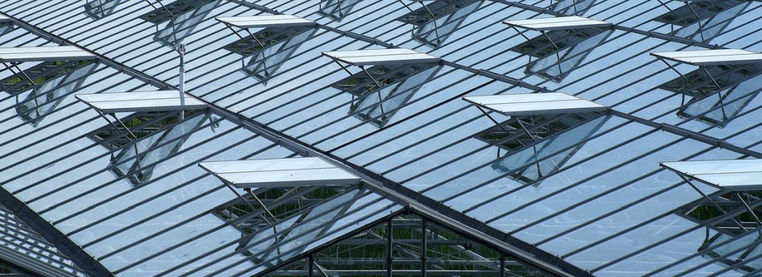 Motorlu otomatik pencere